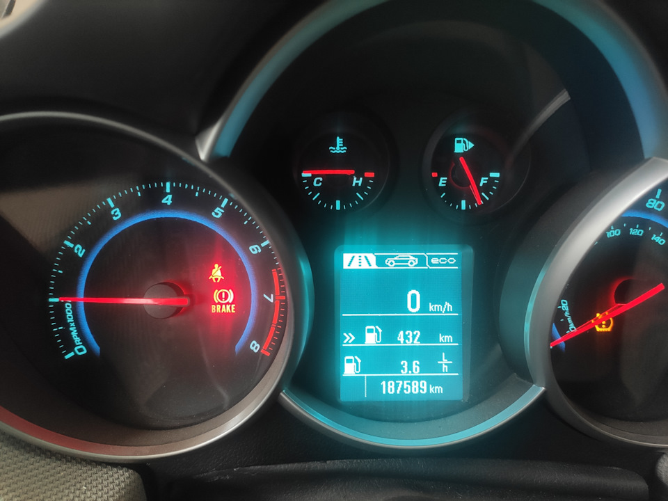 Пробег растёт… — Chevrolet Cruze (1G)