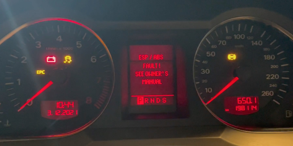 Неисправен блок ABS Bosh 8 в автомобиле Audi A6 C6 2005 года — Exact ...