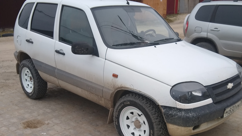 замена стартера — Chevrolet Niva, 1,7 л, 2003 года | своими руками | DRIVE2