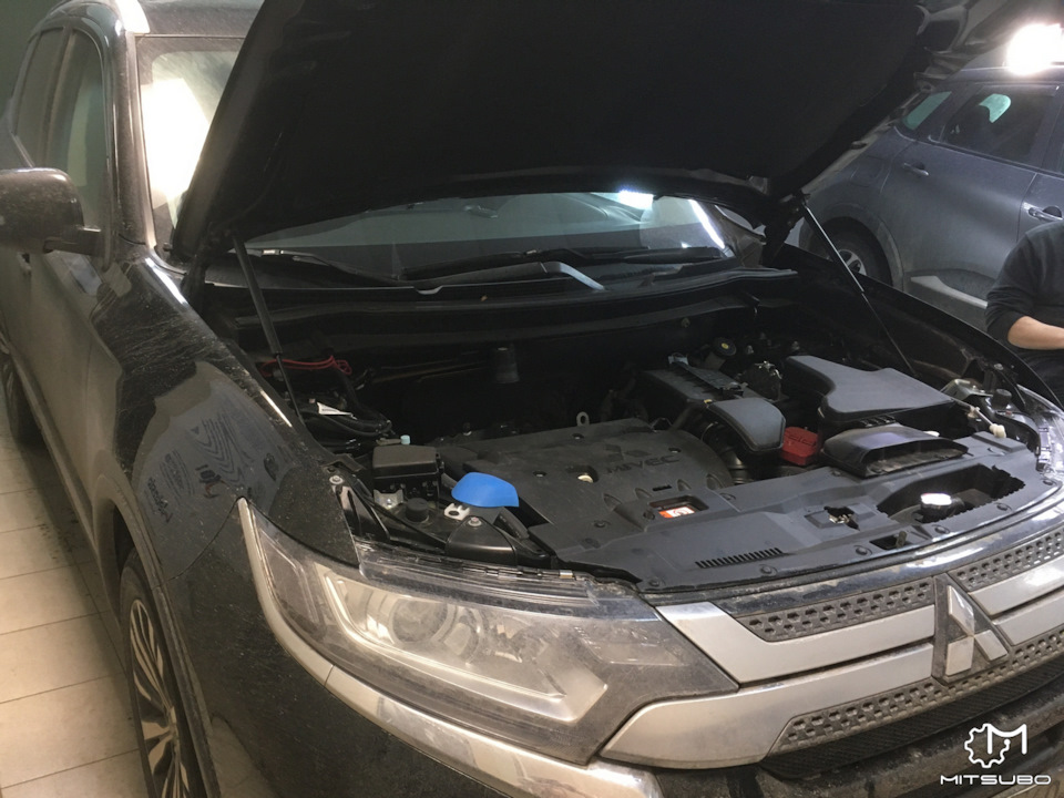 Установка адаптивного круиз-контроля на Outlander 3 — DRIVE2