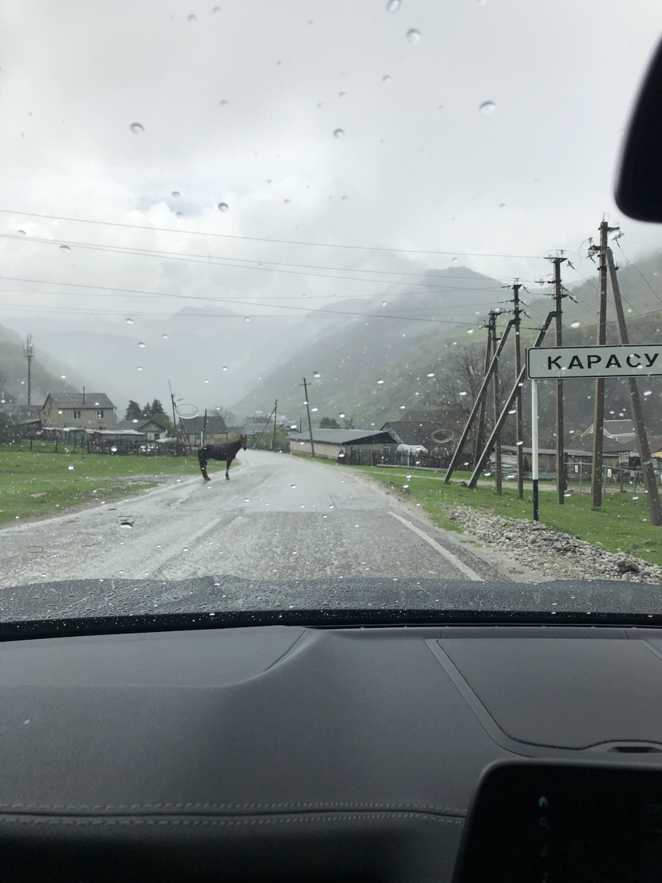 oB6qe ed09pXiTKhP e mB2K0GU 960 замок шато эркен номер телефона