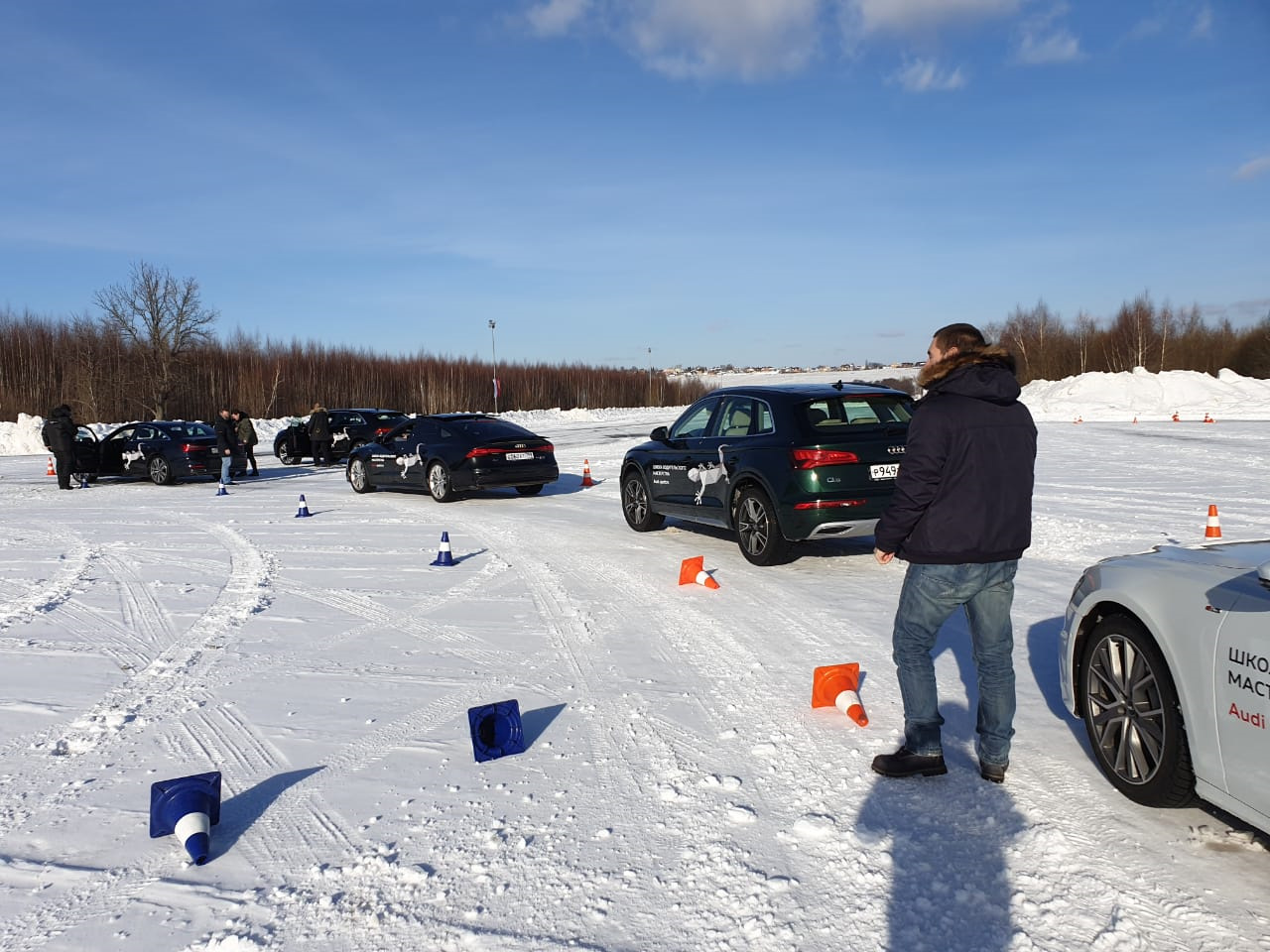 Vasin driving school. Школа водительского мастерства Audi quattro. Васин драйвинг скул. Полигон Vasin Driving School. ВДС Васин драйв.