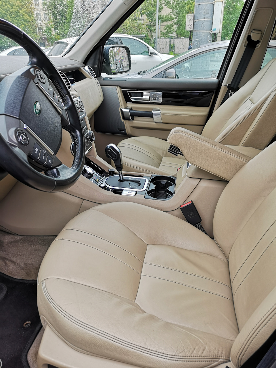 Заправил кондиционер и сделал химчистку кожи и ковров — Land Rover ...