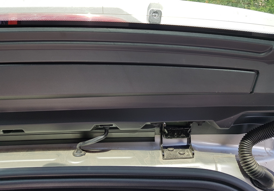 Верхняя панель. — Volvo XC60 (2G)