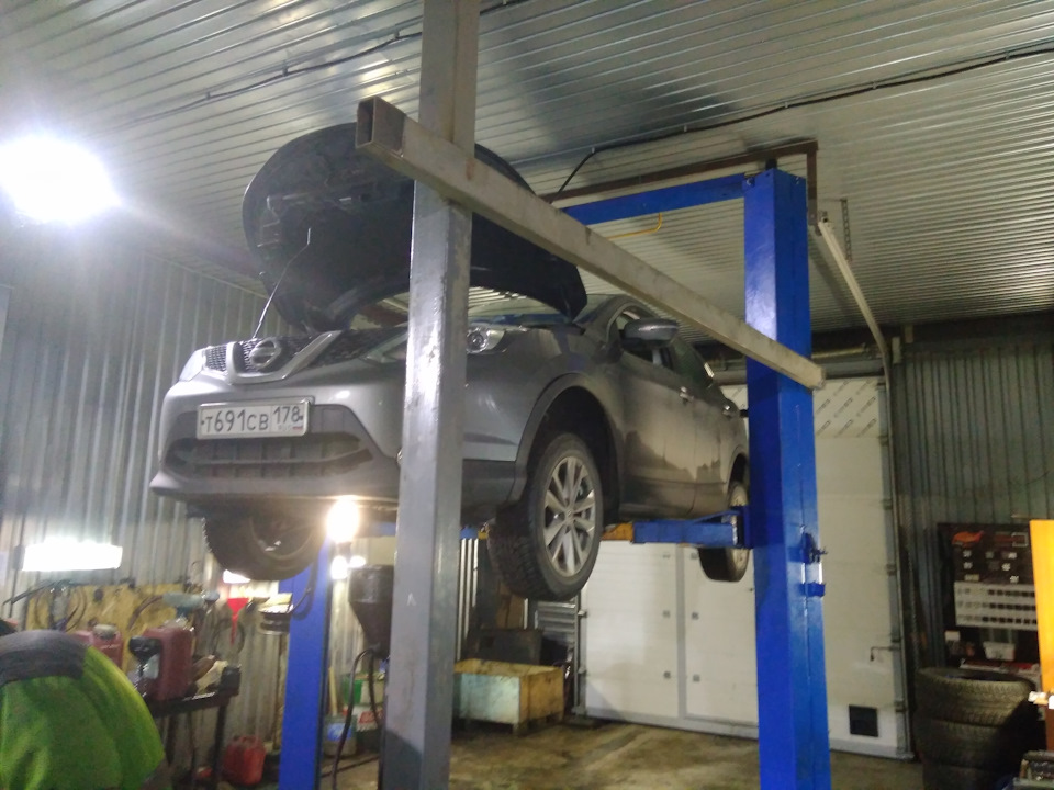 2114 8кл. Печка дует холодным а из бачка при нагреви выкипает антифриз ...