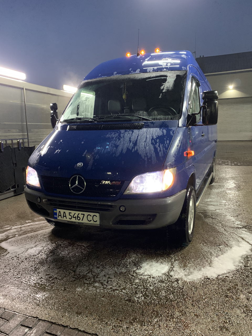 Габариты на крышу — Mercedes-Benz Sprinter (1G), 2,7 л, 2005 года ...