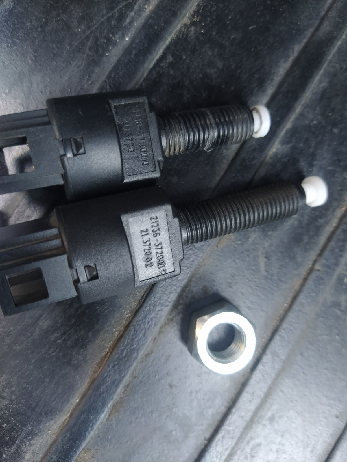 #18 Замена масла и трос сцепления — Lada 2114, 1,6 л, 2013 года ...