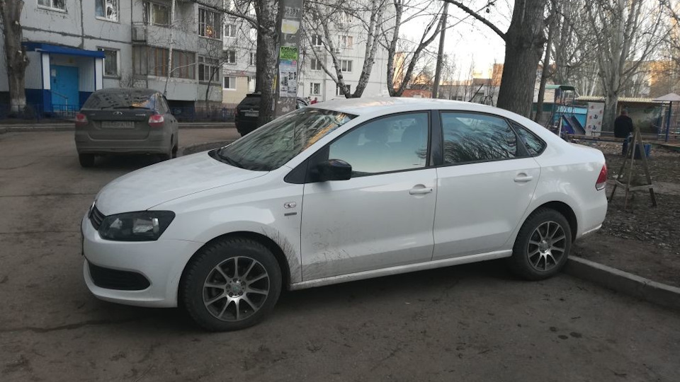 свист и шелест — Volkswagen Polo Sedan, 1,6 л, 2013 года | поломка | DRIVE2