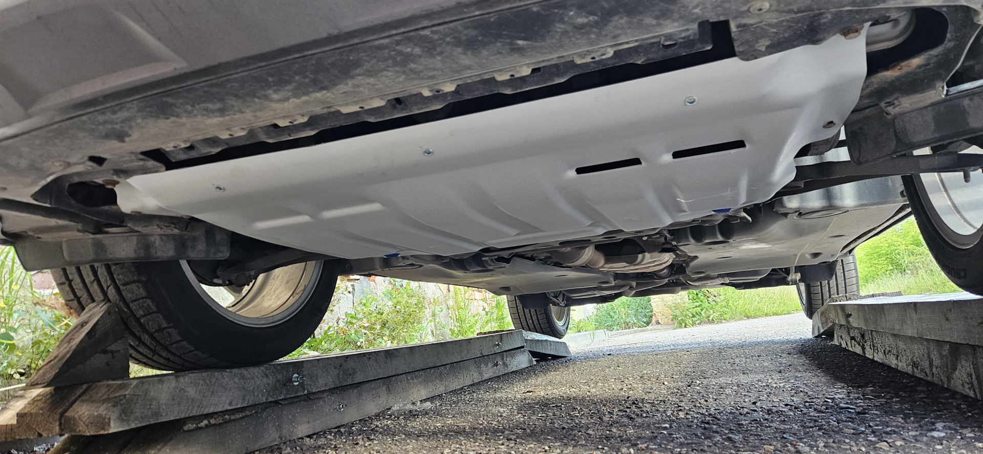 Поменял защиту картера + защита баков — Volkswagen Tiguan (2G), 1,4 л ...