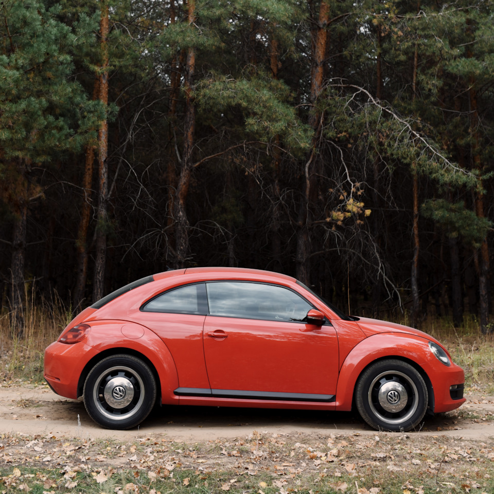 Volkswagen beetle a5. Фольксваген Жук аварийный.