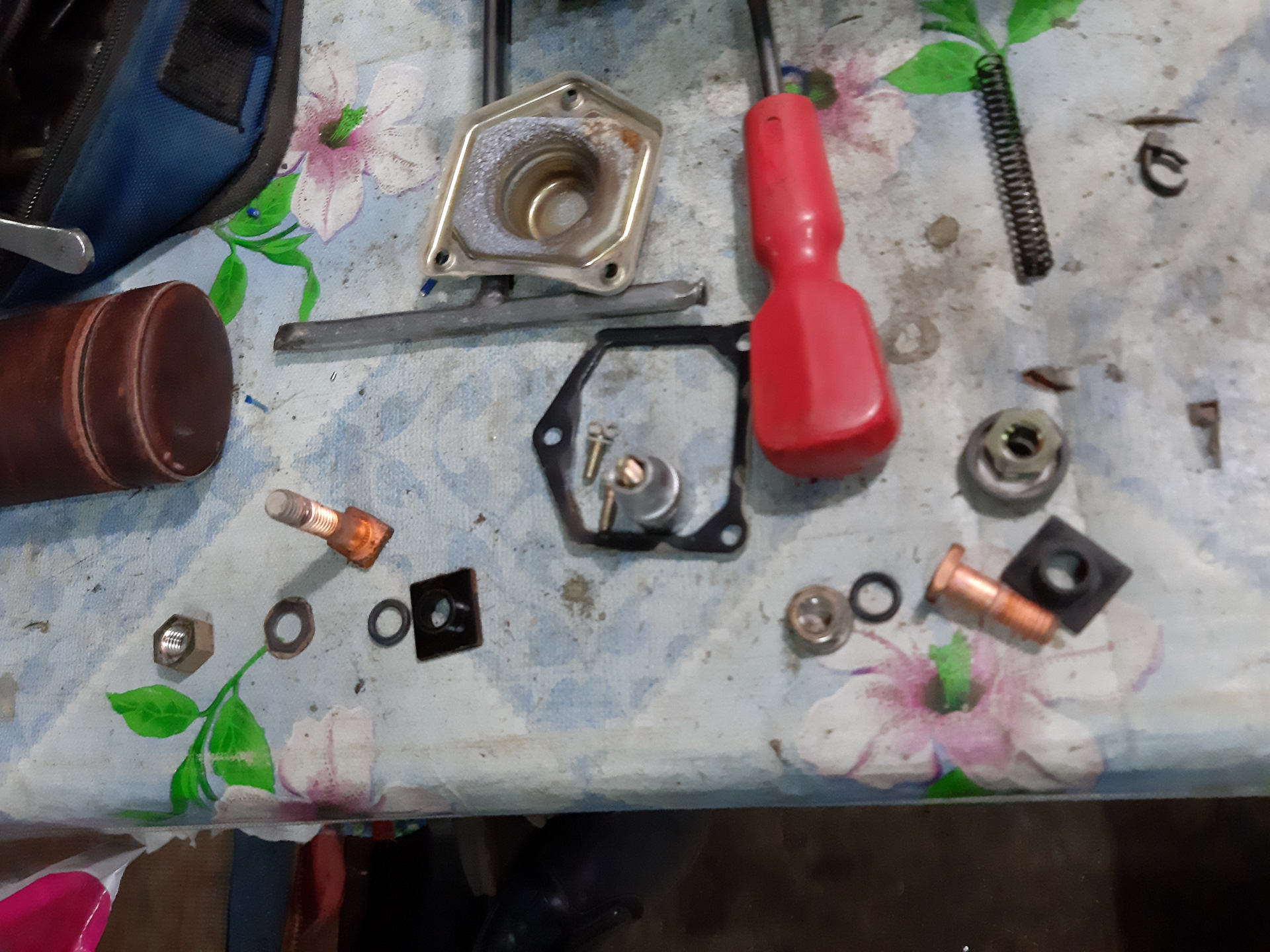 Замена контактов на втягивающем стартера — Toyota Hilux Surf (3G), 2,7 ...