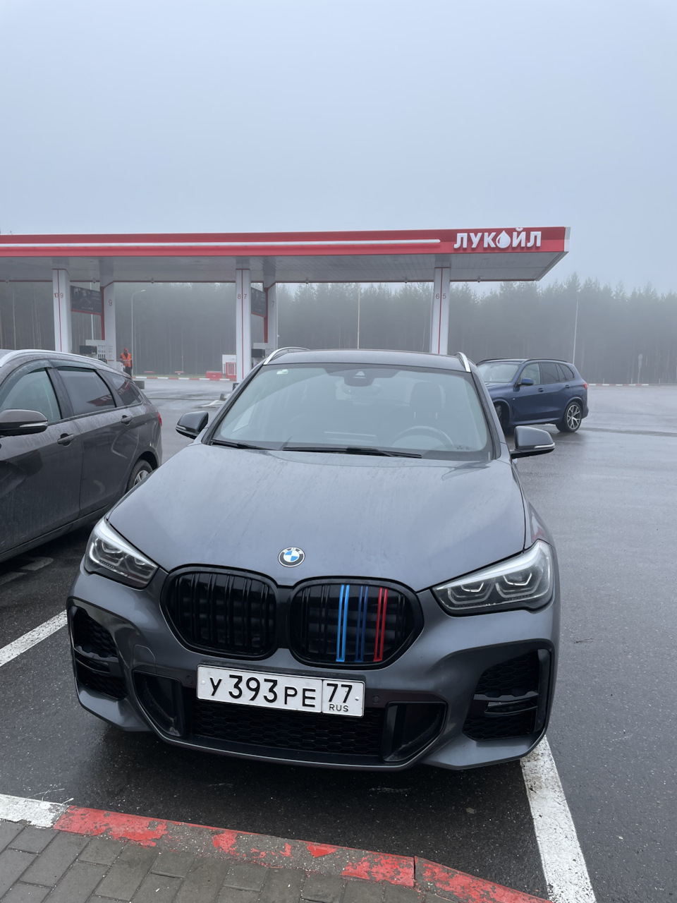 Москва — Питер (день 1) — BMW X1 (F48), 2 л, 2019 года | путешествие |  DRIVE2