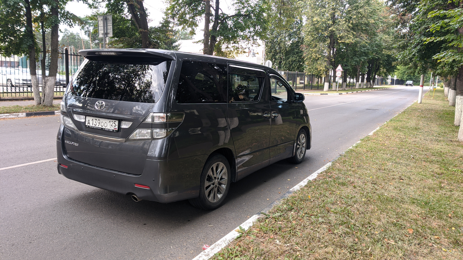 Toyota Vellfire 2022