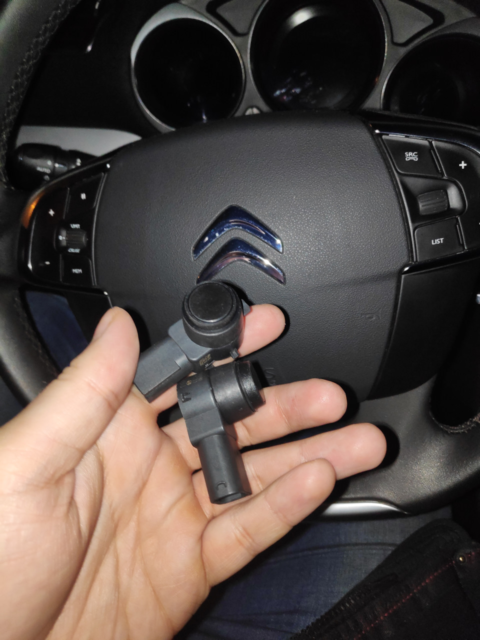 Фото в бортжурнале Citroen C4 L