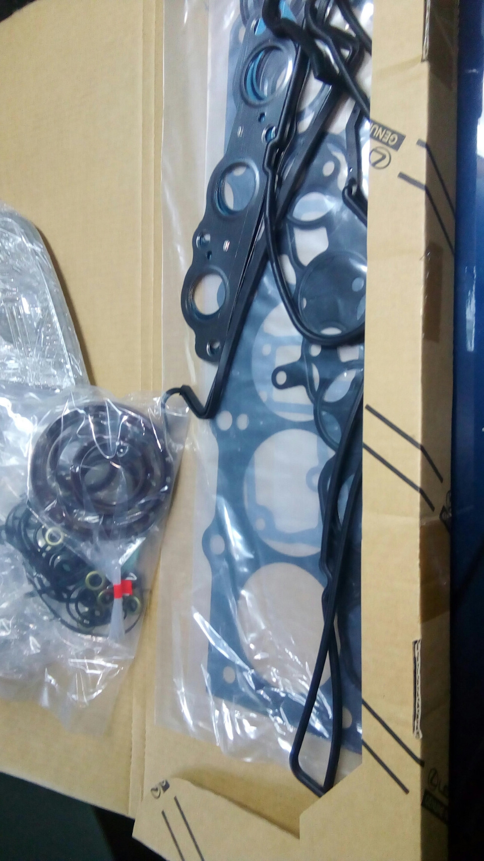 Здравствйте, вот решил добавить кое чего — Toyota Crown (S170), 2,5 л ...