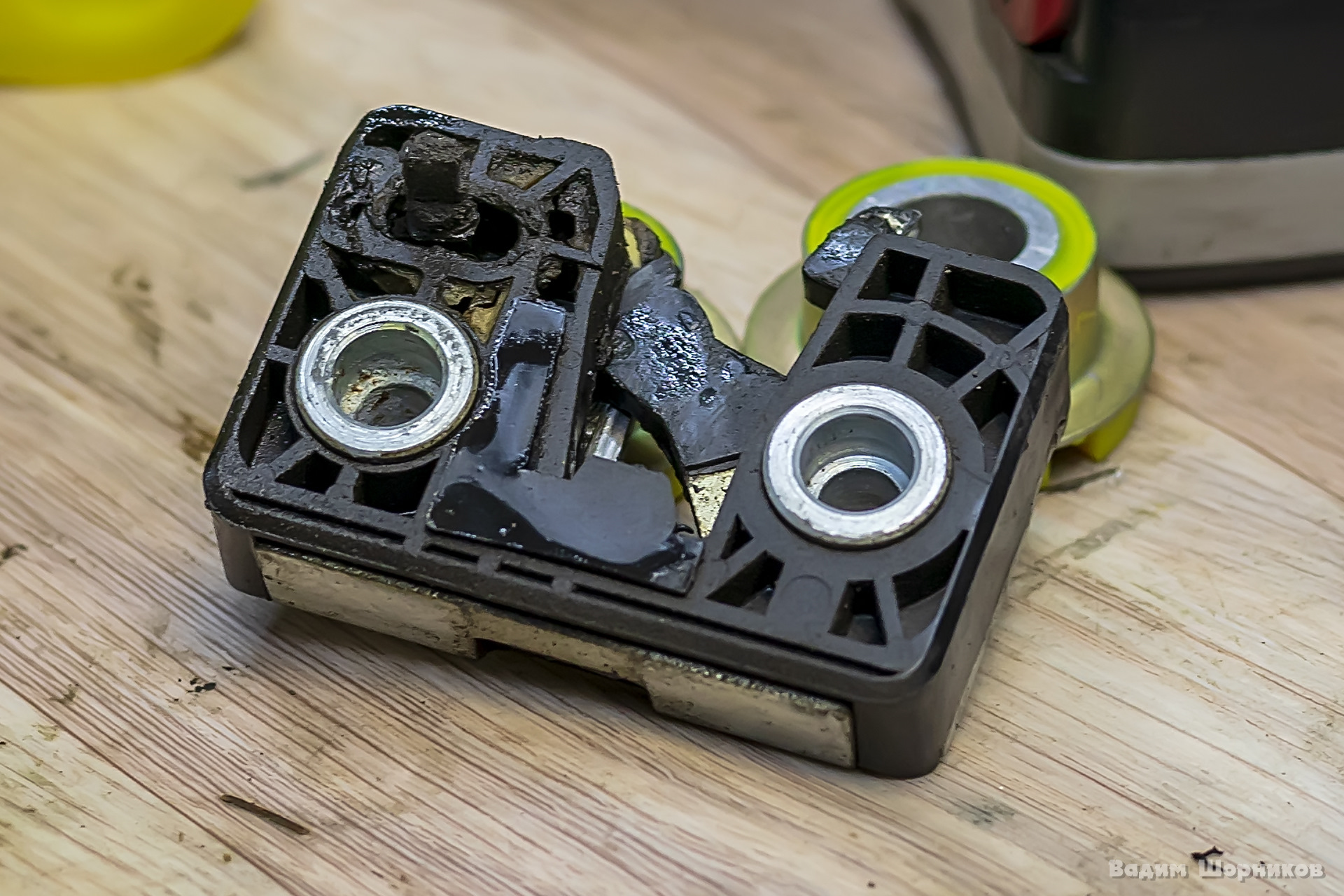 Замерзают замки дверей — Lada Приора универсал, 1,6 л, 2013 года ...