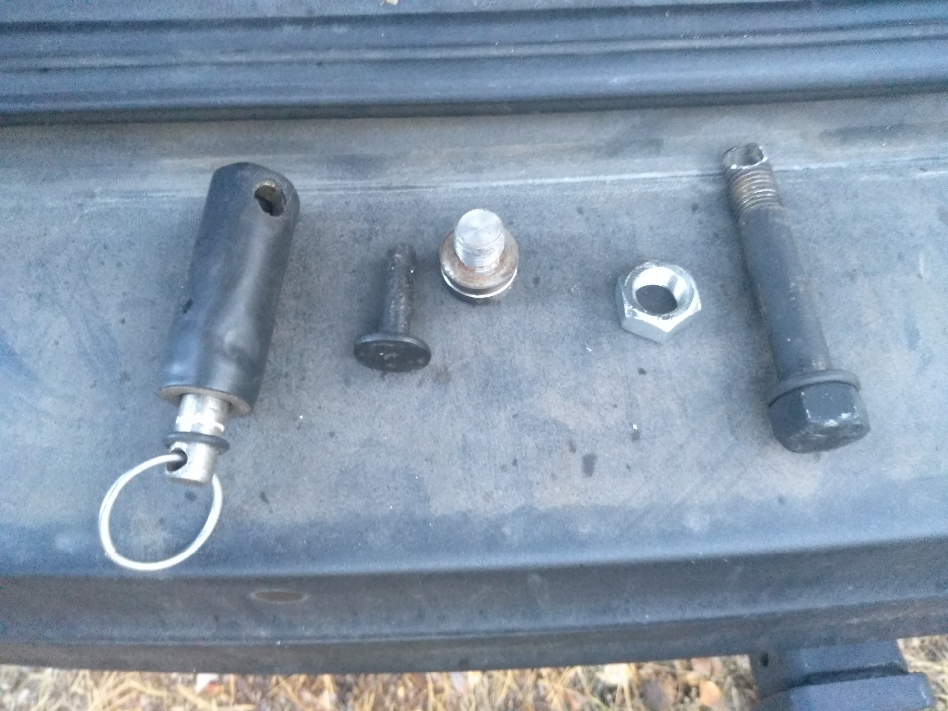 Велобагажник платформа на фаркоп — Ford Escape (3G), 2 л, 2014 года ...