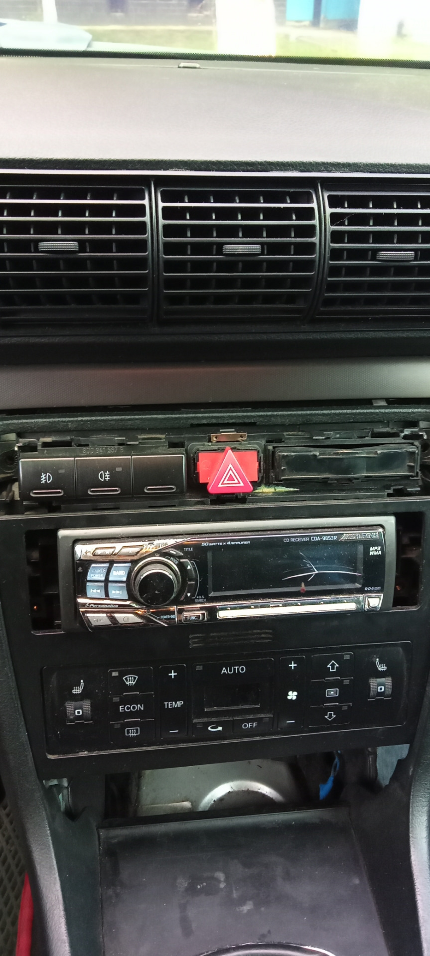 Аварийка самопроизвольно включается. — DRIVE2