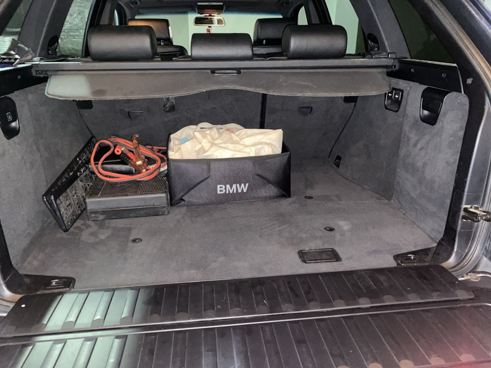 #чистый багажник завершение. СД чейнджер — BMW X5 (E53), 4,4 л, 2004 ...