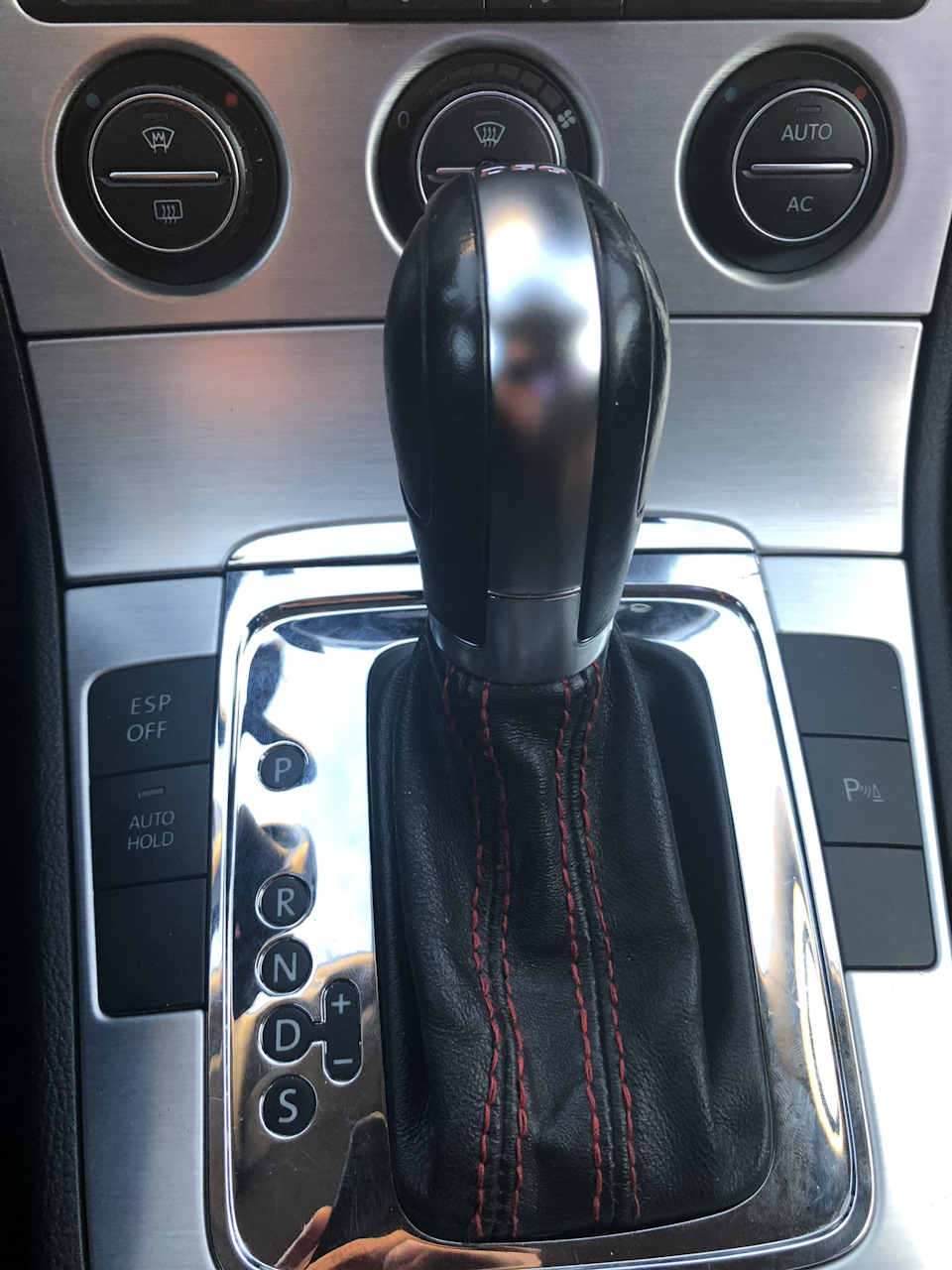 Как снять ручку кпп пассат б7 Замена ручки АКПП - Volkswagen Passat B6, 1,8 л, 2008 года своими руками DRIVE2