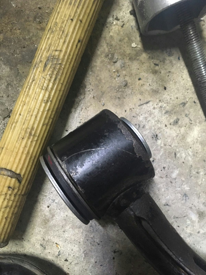 сайлентблок ленд крузер 100. сайлентблок masuma ru-089. сайлентблоки рычагов передней подвески ленд крузер 200. сайлентблоки рулевой рейки land cruiser 100. лексус лх 470 сайлентблок рулевой рейки.