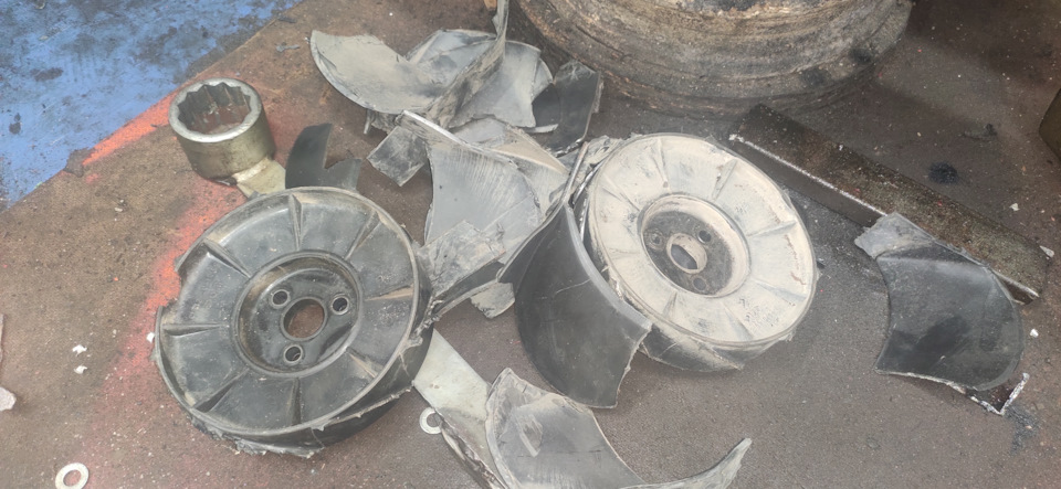 Фото в бортжурнале Lada 4x4 3D