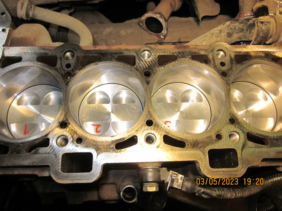 Тут тебе и правильные зазоры, и безвтык, и СЖ под АИ-92 — Lada Vesta SW (1G)