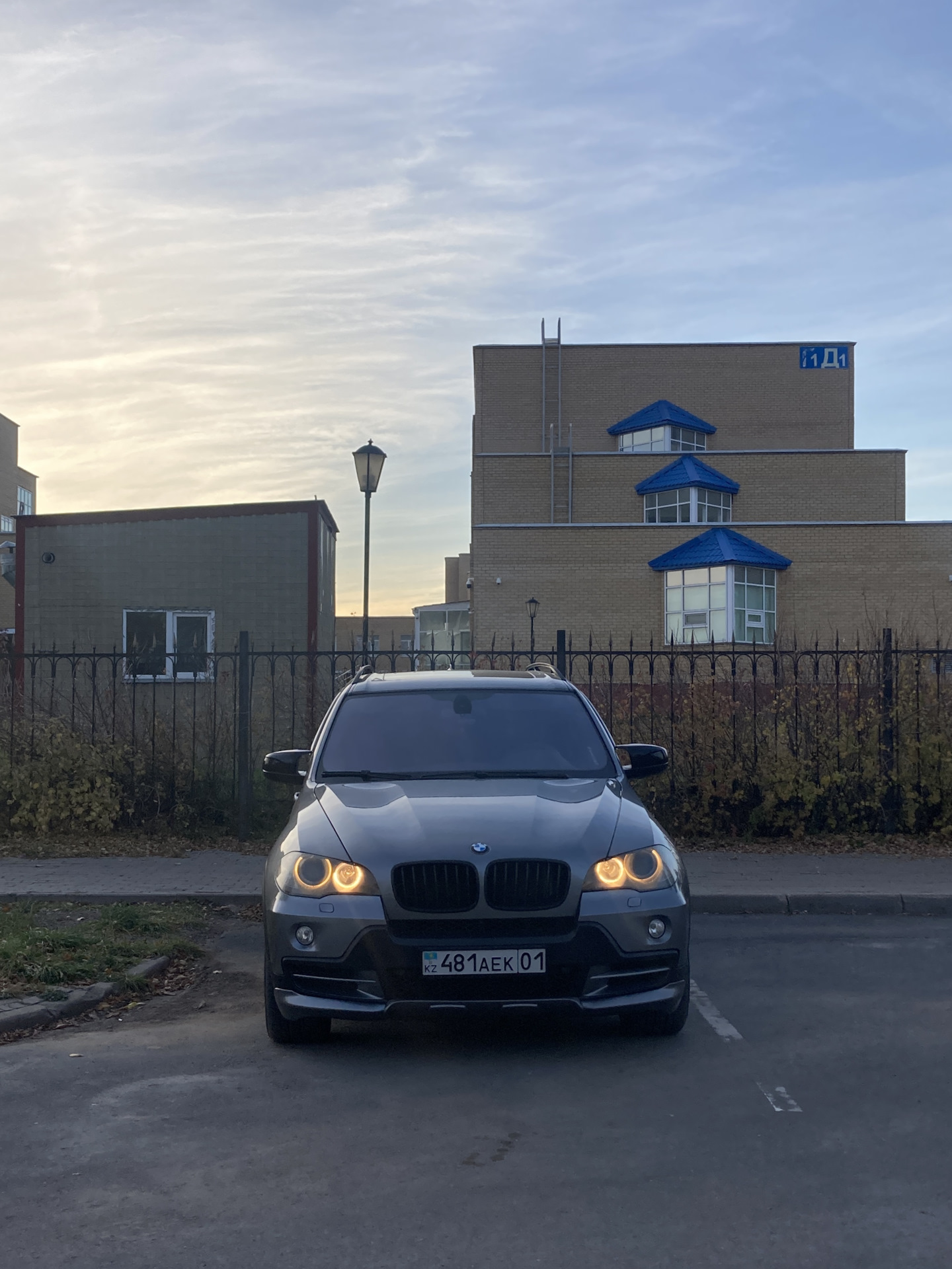 30. Зимние шины Roadx RX Frost WH12 — BMW X5 (E70), 4,8 л, 2007 года ...