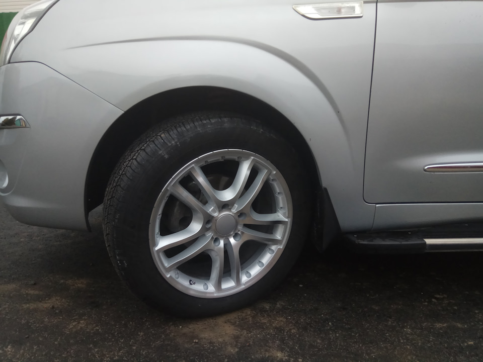 Передняя часть локера передвинута вперед — SsangYong Stavic