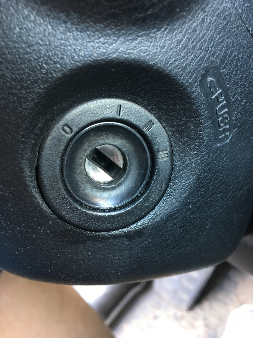 Опять тема про Замок — Honda CR-V (RE), 2 л, 2011 года | электроника ...
