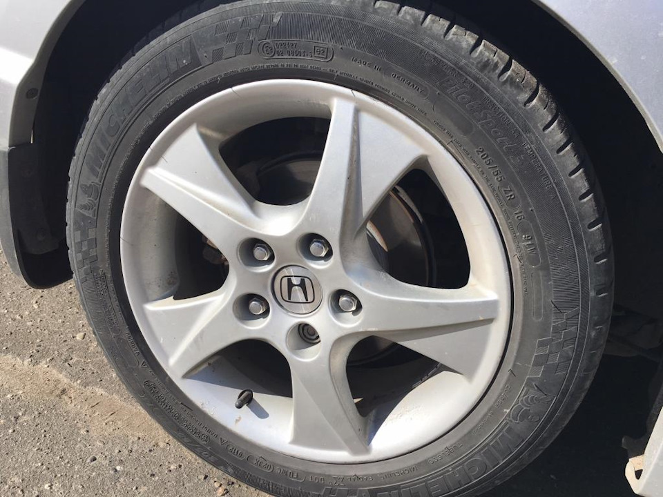 колпачки защита ступицы центр диска honda civic 4d — Honda Civic 4D (8G ...