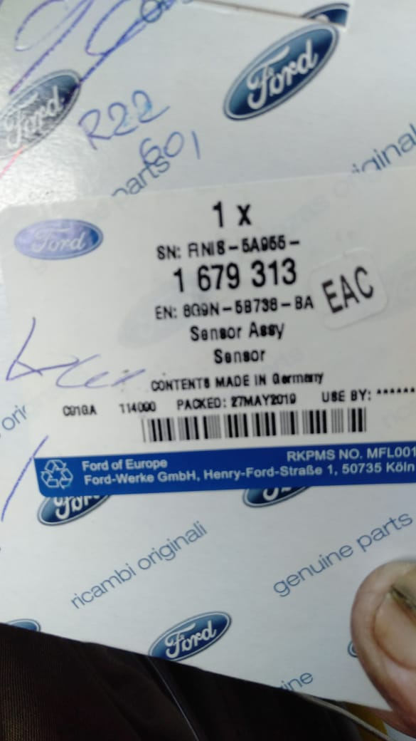 Датчик положения кузова — замена — Ford Mondeo IV, 2 л., 2012 года ...