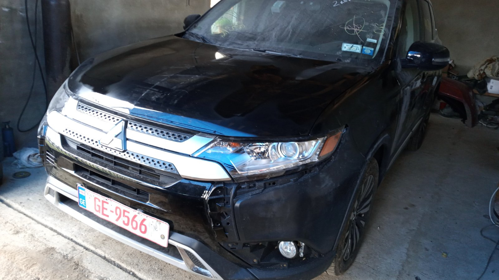 Ремонт авто в Грузии и подготовка к отправке авто в Донецк — Mitsubishi  Outlander (3G), 2,4 л, 2020 года | кузовной ремонт | DRIVE2