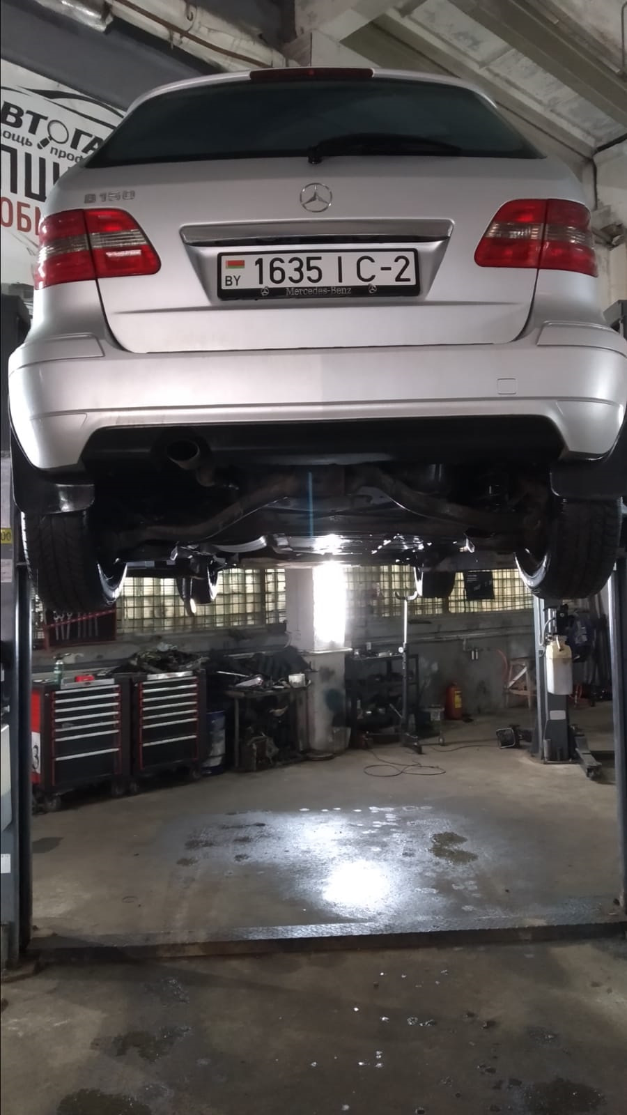 Замена датчика положения коленвала — Mercedes-Benz B-Class (W245), 1,5 ...