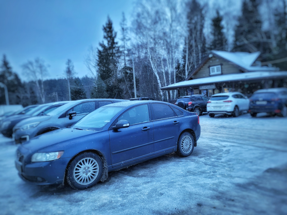 Святой источник Давида с.Талеж — Volvo S40 (2G), 2 л, 2011 года ...