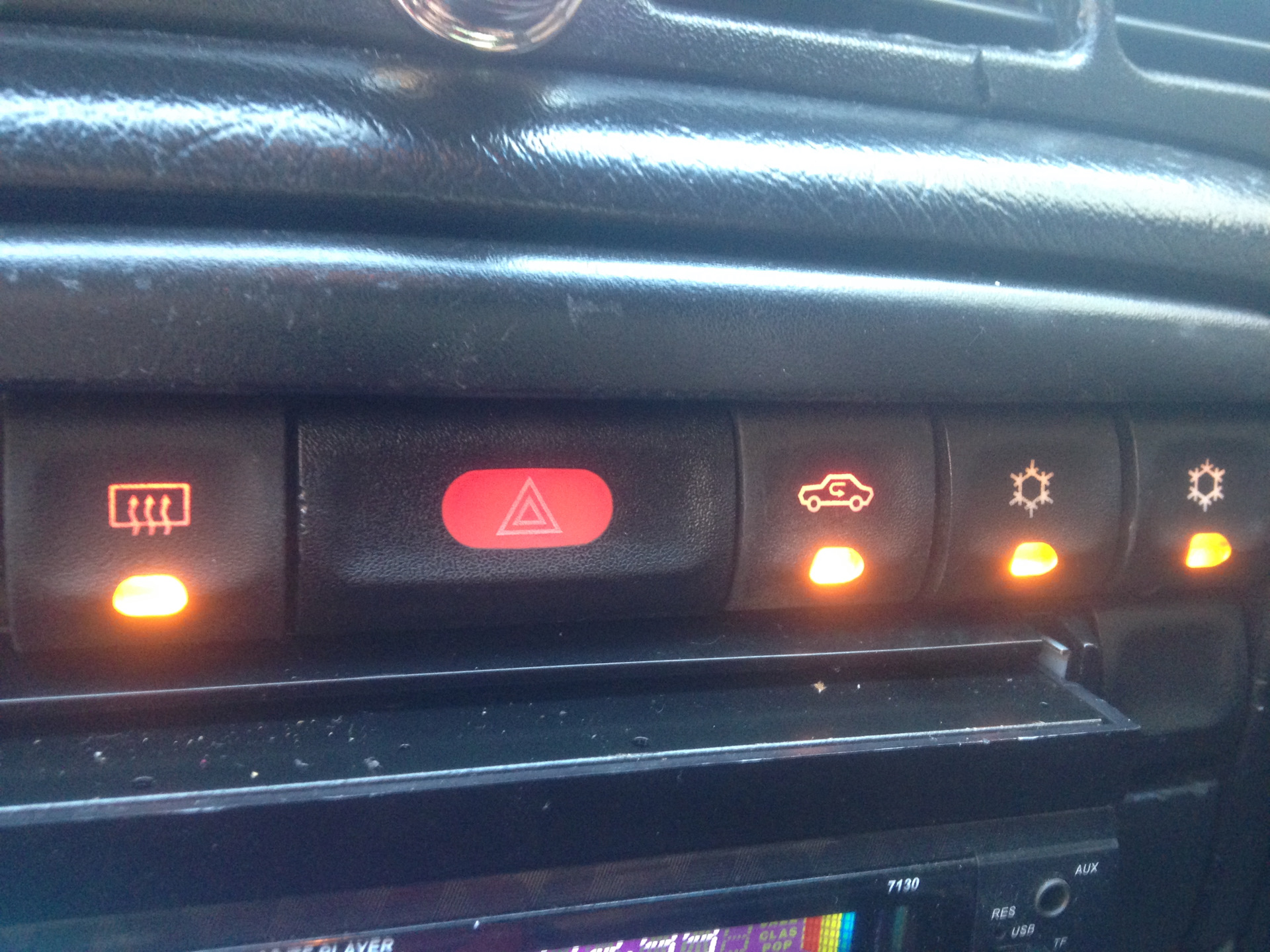 Кнопки вектра б. Кнопка Opel Vectra b. Подсветка кнопок Опель Вектра а. Лампа подсветки кнопок Опель Вектра б.