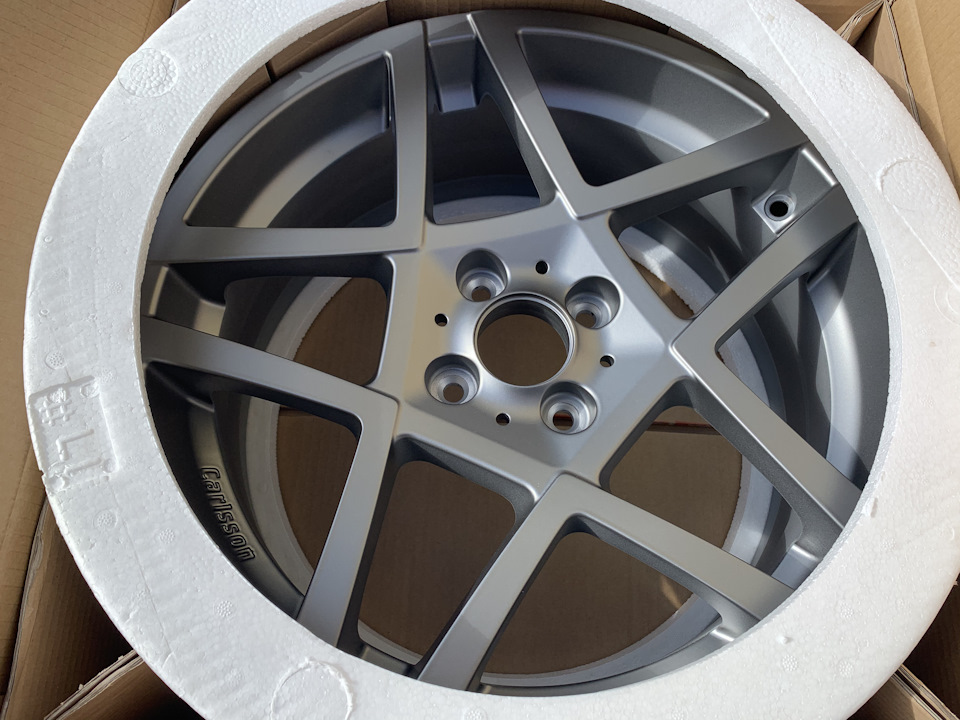 Smart диска. Диски Smart 453 Brabus. Диски Brabus Smart Fortwo 453. Диски Brabus r17 Smart 453. Смарт 453 Брабус колеса