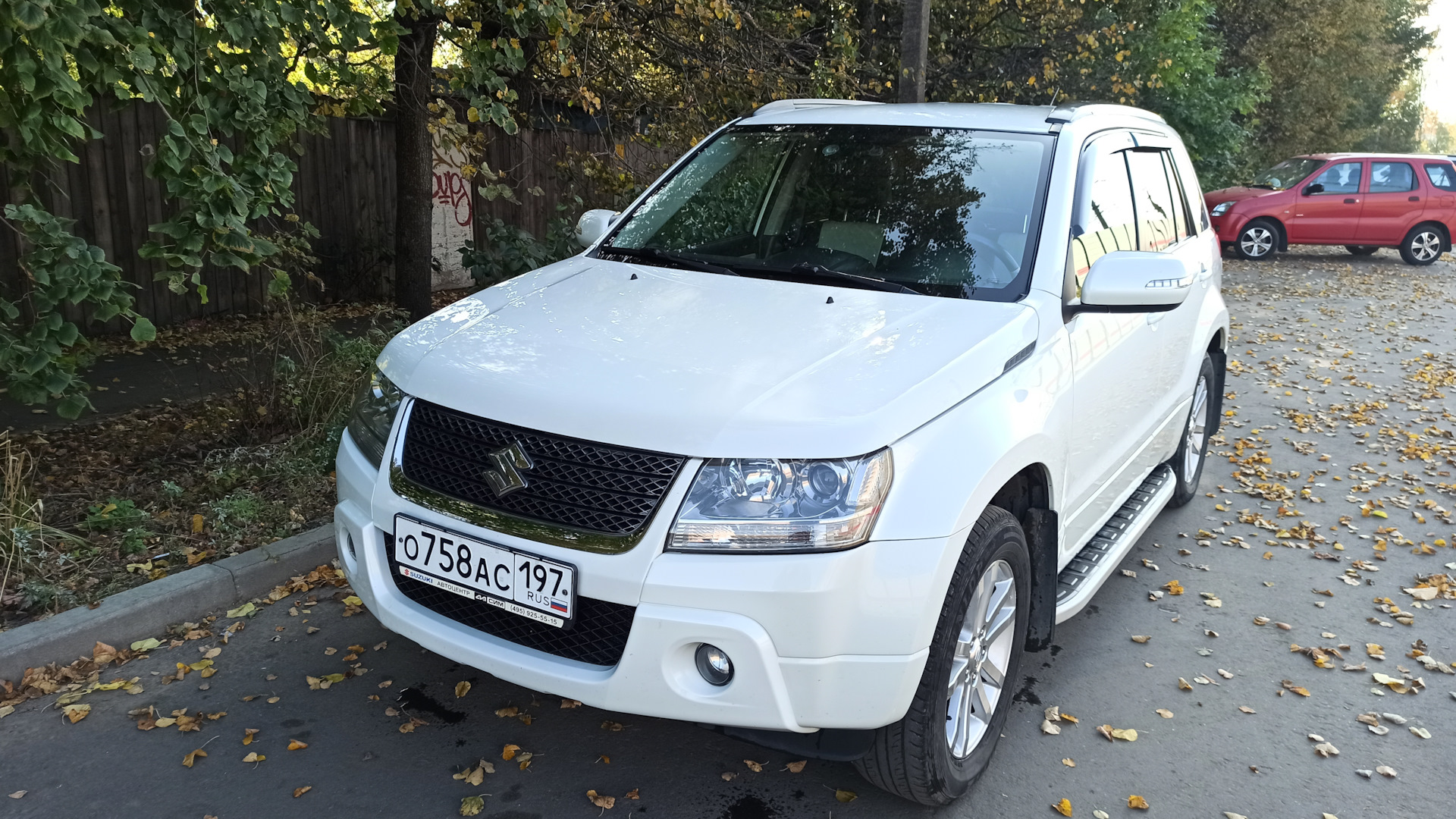 Suzuki Grand Vitara (2G) 2.0 бензиновый 2011 | Белый перламутр на DRIVE2