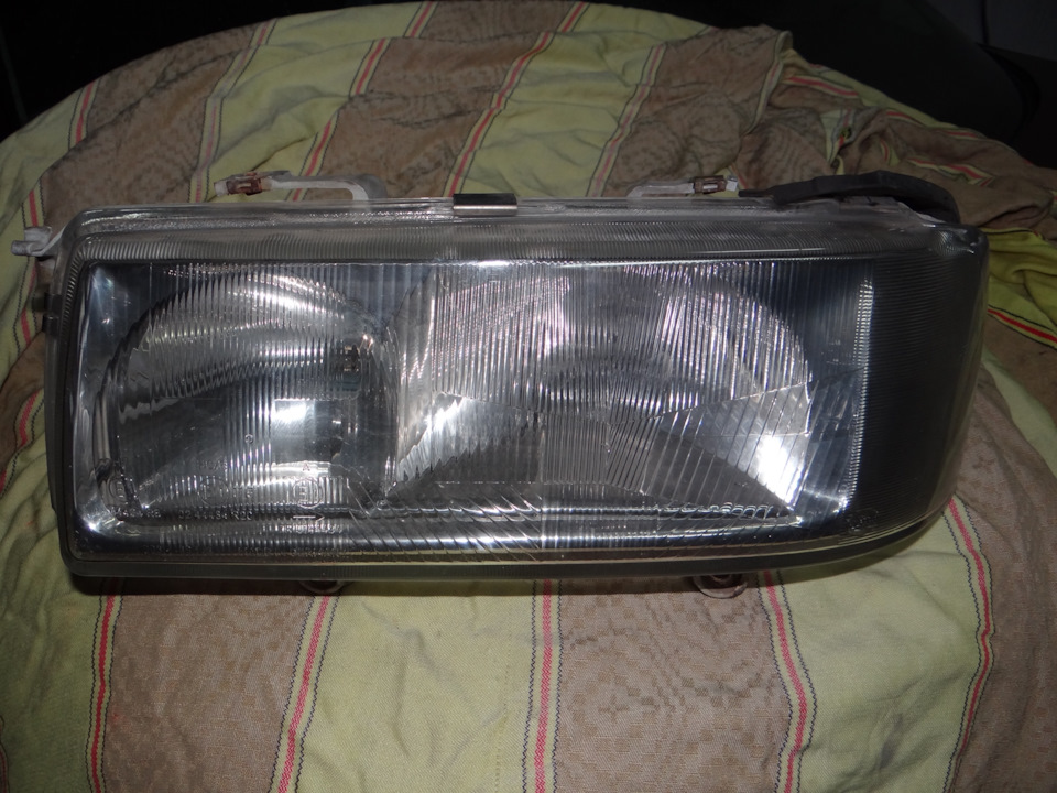 Куплю целое стекло на моноблок audi 90 b3 — Audi 80 (B3), 1,8 л., 1989 ...