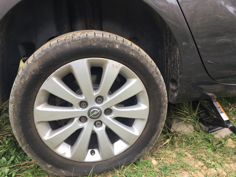 Заехал на бордюр — боковой порез — Opel Zafira Tourer, 1,4 л, 2013 года ...