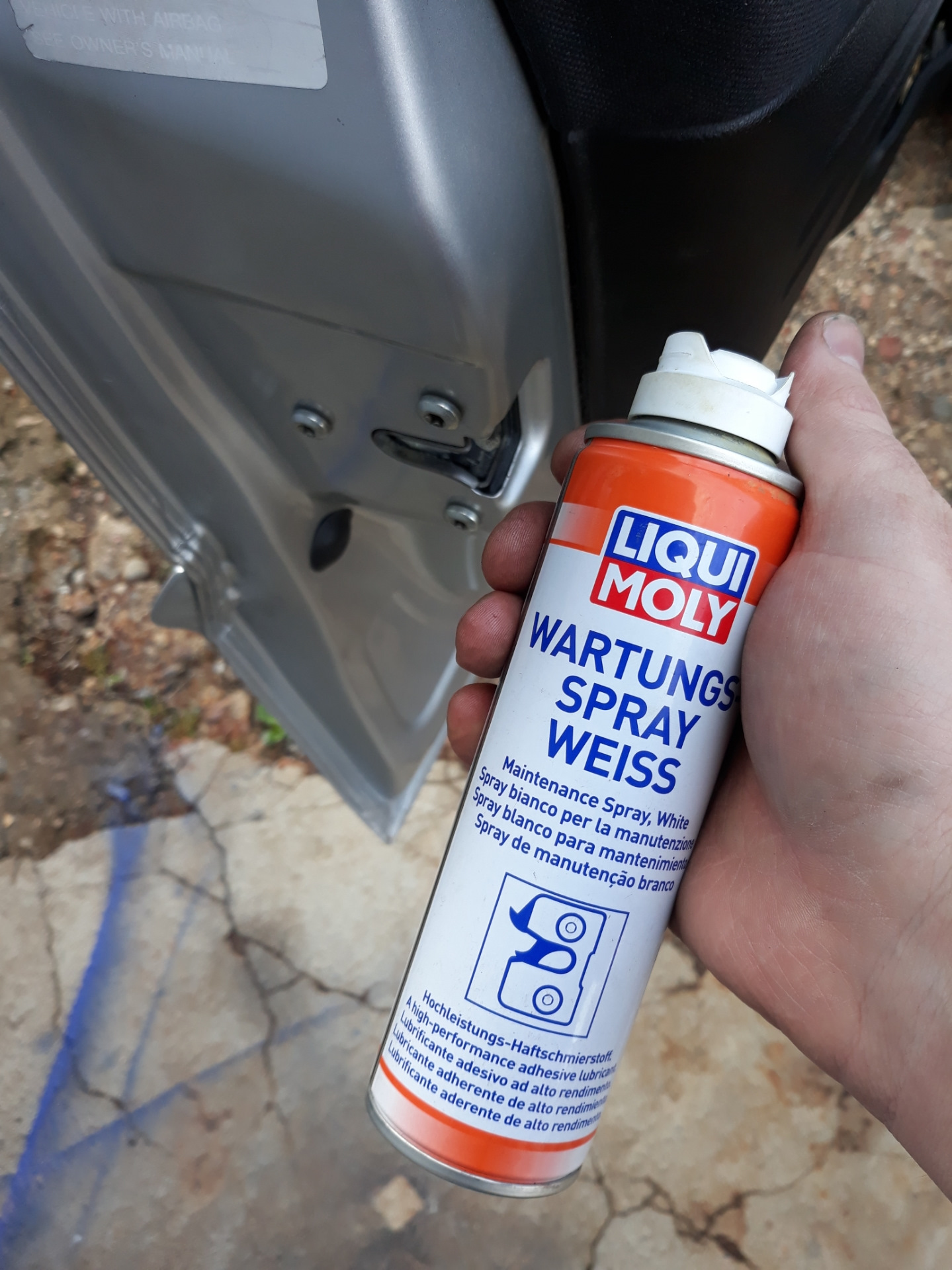 Смазка liqui moly. Liqui Moly Wartungs-Spray Weiss. Wartungs-Spray Weiss 3075. 3075 Смазка. Ликви моли для откручивания свечей накала.