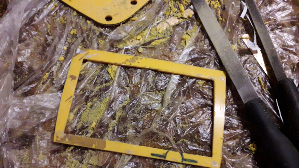 oQAAAgJp7eA 960 Как крепить 2 din магнитолу