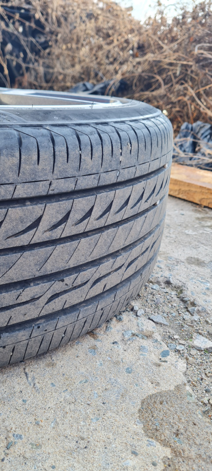 Шины летние Bridgestone 245/40 R19, литые диски Rays 8,5Jx19 ET45 5x100 ...