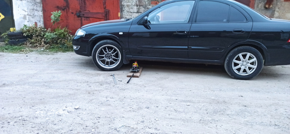 Фото в бортжурнале Nissan Almera Classic (B10)
