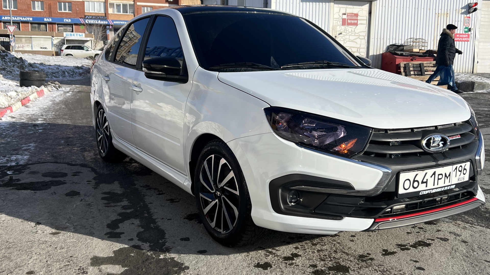 Lada Гранта Drive Active Лифтбек 1.6 бензиновый 2023 | Настоящий спорт на  DRIVE2