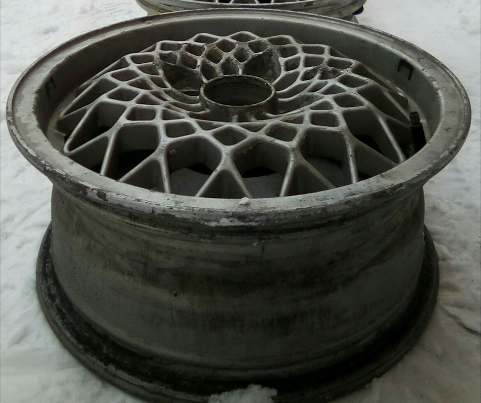 Fondmetal, было стало, уехали в Липецк. — Lada Гранта лифтбек, 1,6 л ...