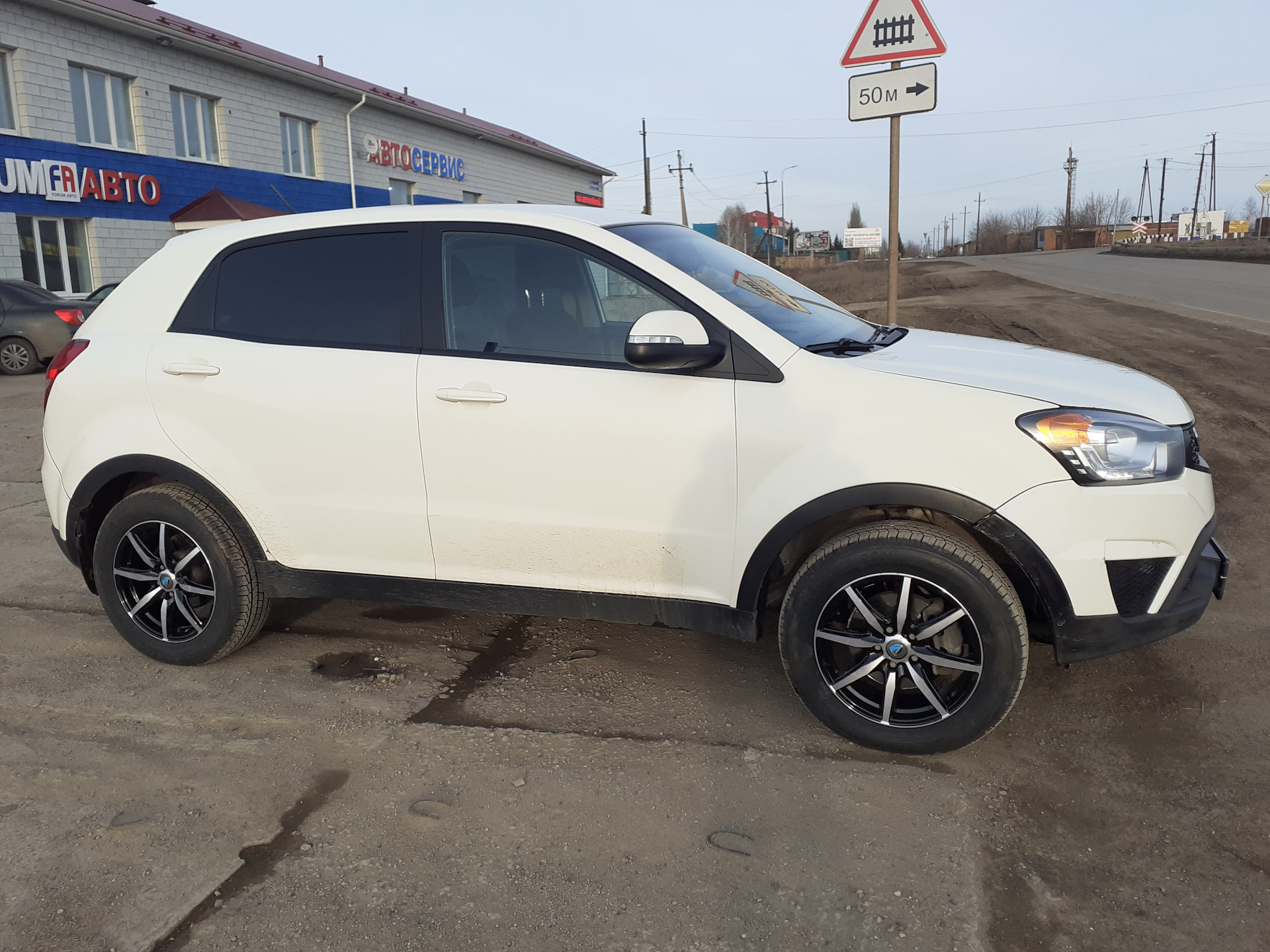 Ssangyong new actyon диски. SSANGYONG Actyon 18 диски. Актион Нью на r18. Диски на ССАНГЙОНГ Актион Нью r16. Колеса r17 SSANGYONG Actyon New.