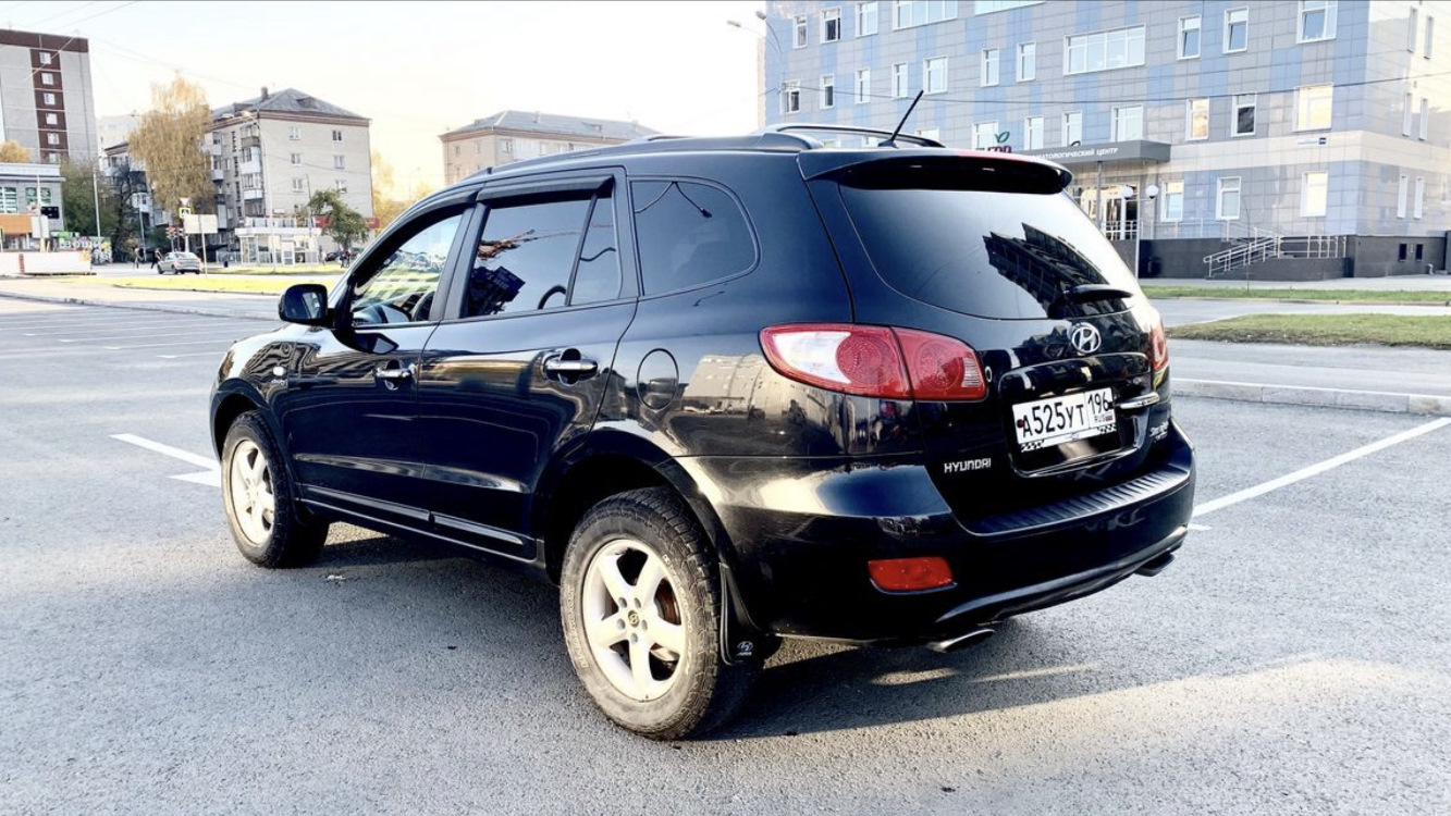 Hyundai santa fe черный