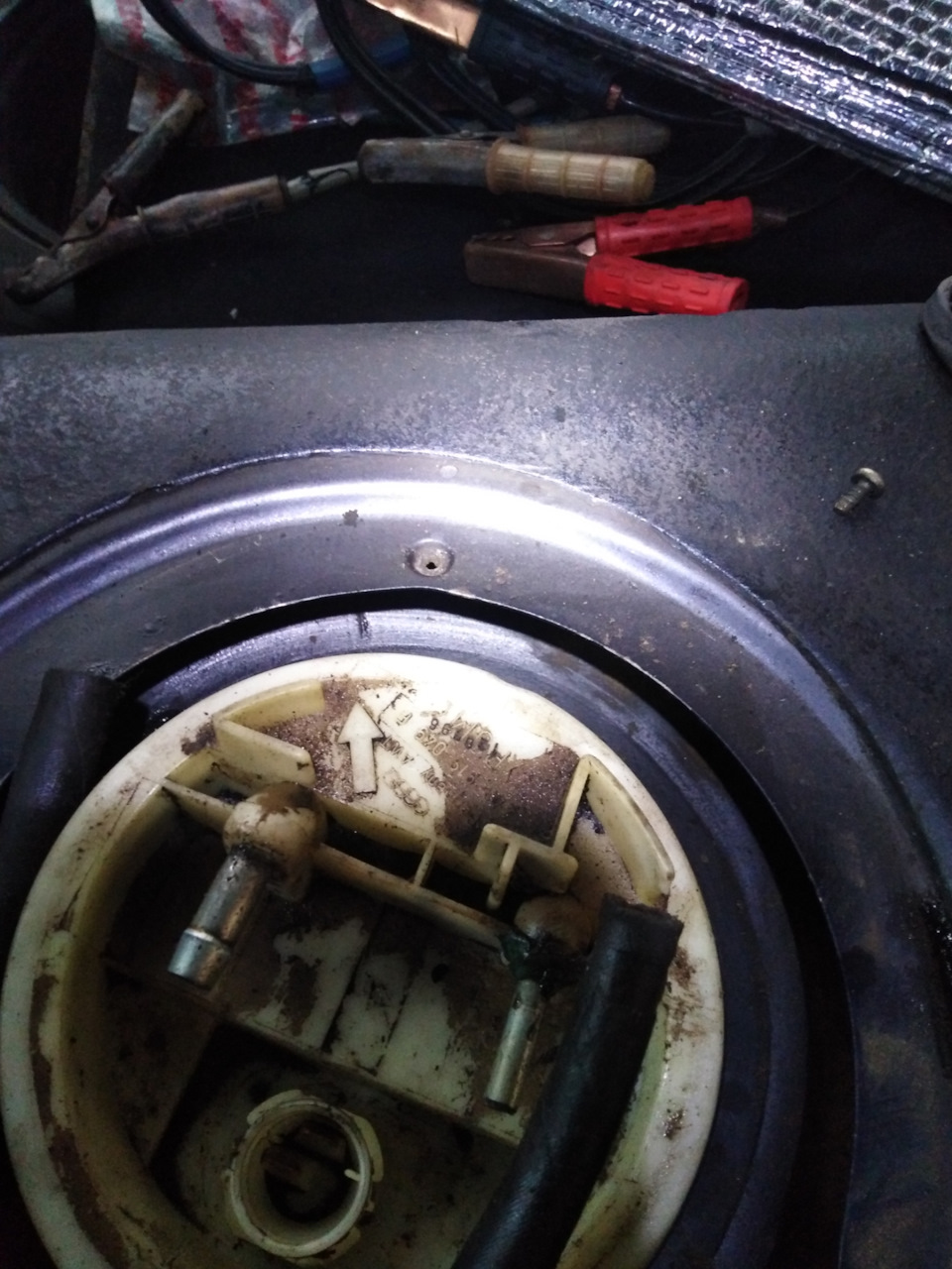 Метка установки заборника топлива А6 С4 2.5 tdi — DRIVE2