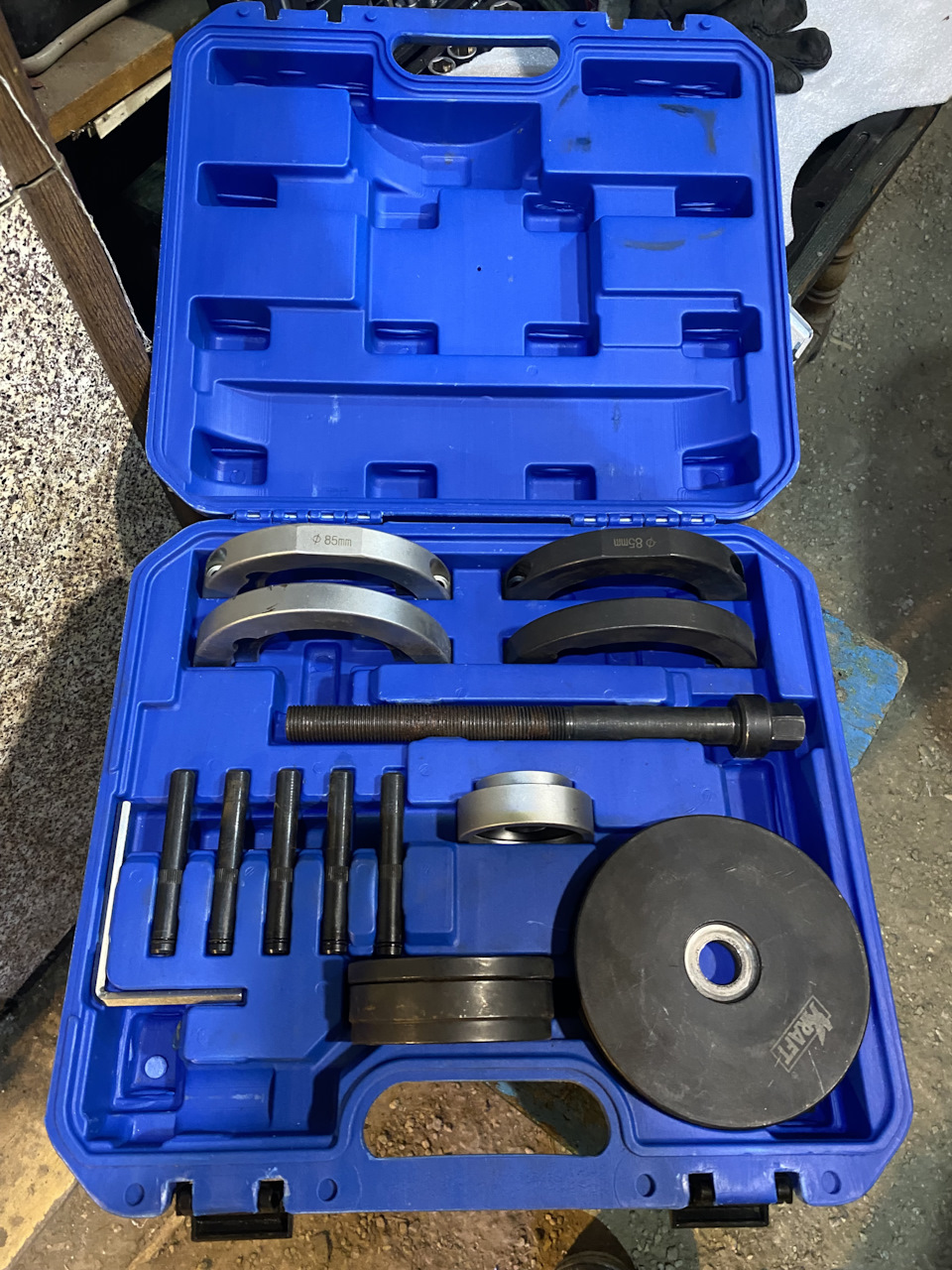 Замена задних ступичных подшипников Volkswagen Caravelle T6 ...